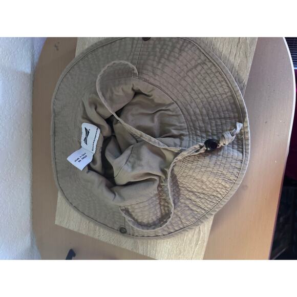 Budweiser Distressed Khaki Packable Bucket Hat - Picture 4 of 5